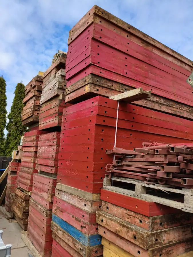 Szalunek Peri Domino DBox
