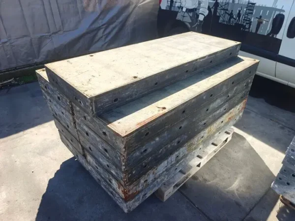 MidiBox / Rasto 557m<sup>2</sup> - Image 8